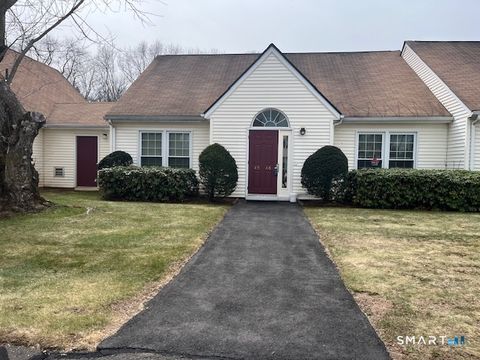 Condo For Sale - 14 Pinney Street #APT 46<br/> Tolland County, Ellington, CT 06029