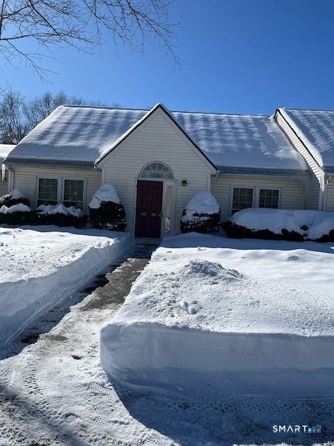 Photo of 14 Pinney Street #APT 46, Ellington, CT 06029 (MLS # 24151962)