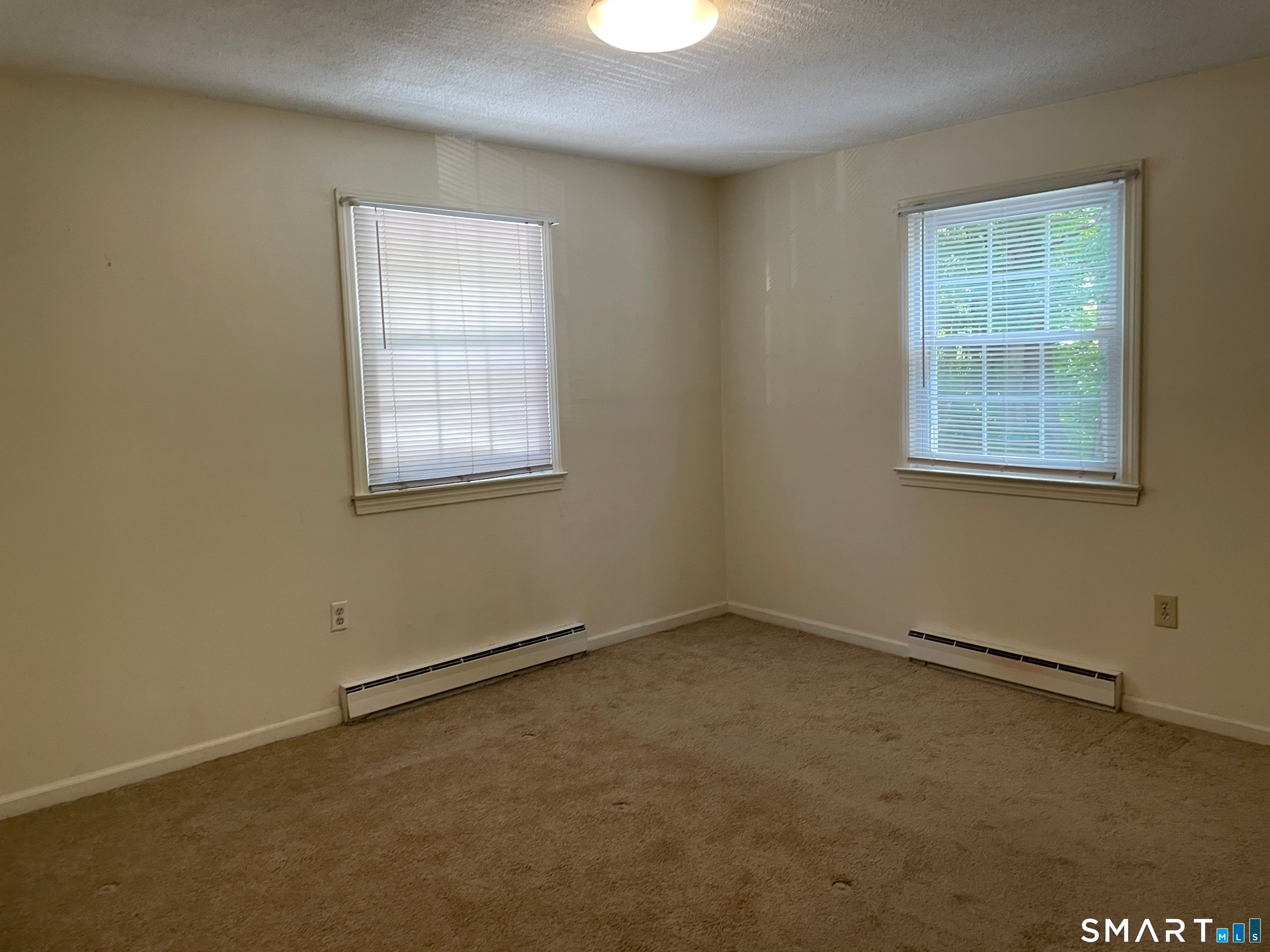389 South Main Street 8A
