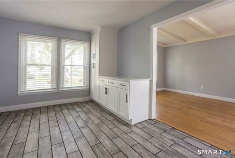 Tiny photo for 24 Pearl Street, Glastonbury, CT 06033 (MLS # 24151464)