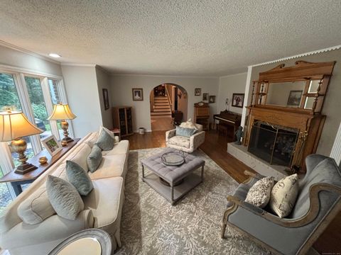 80 Pine Hollow Drive Middlebury CT 06762