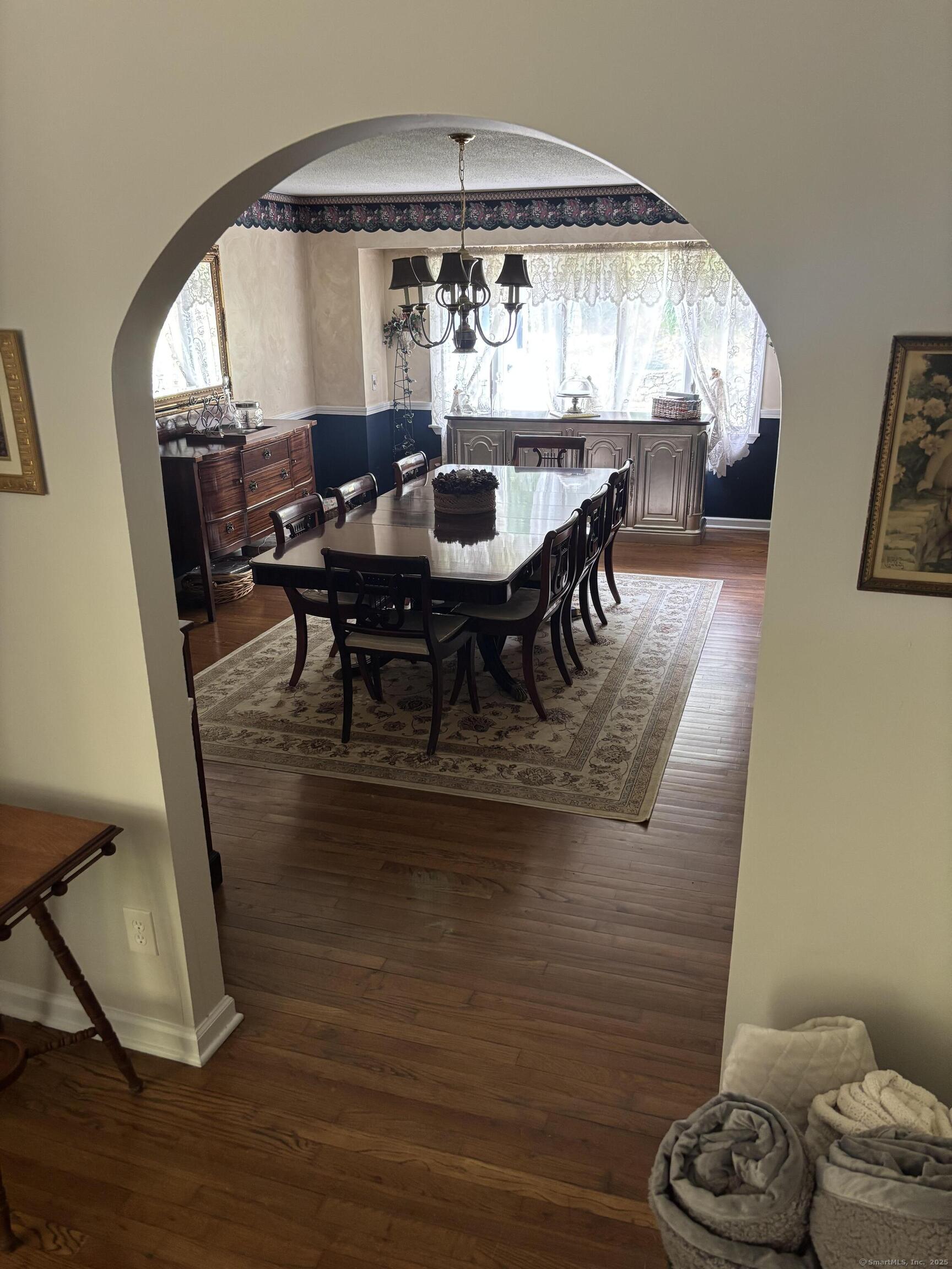 80 Pine Hollow Drive