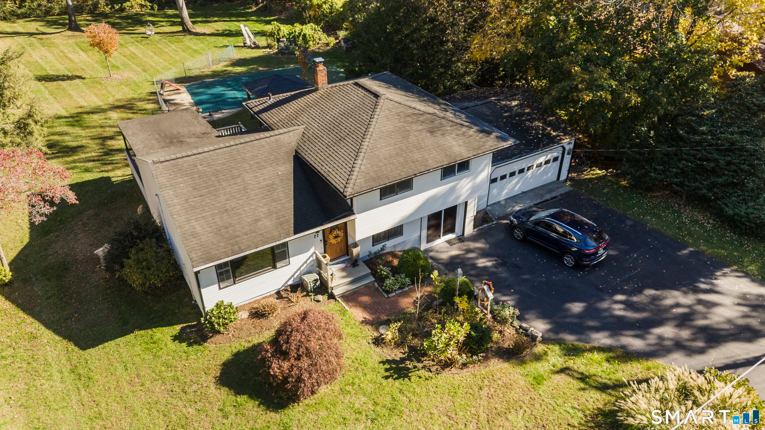 22 Algonquin Road