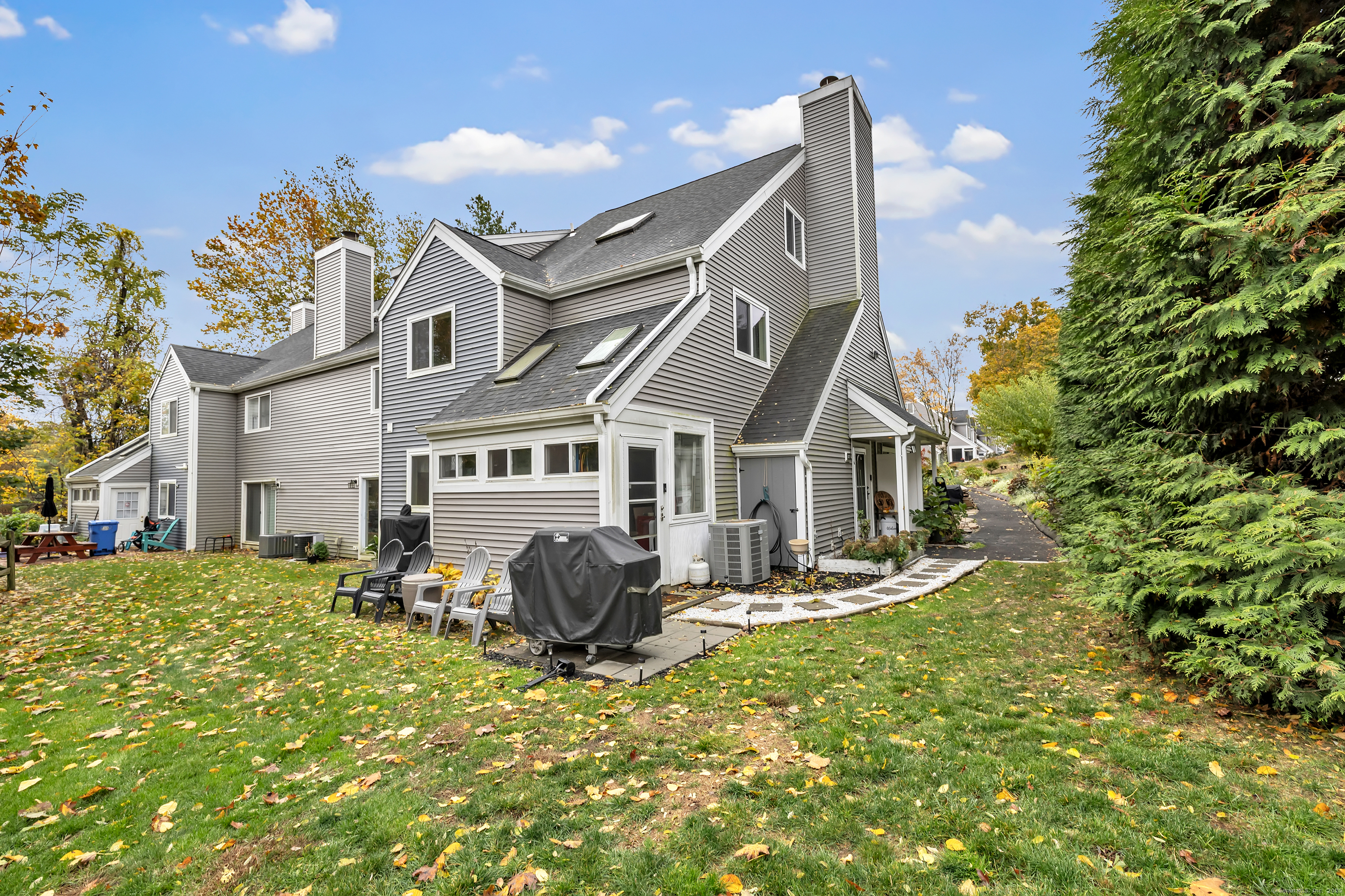 132 Country Place 132