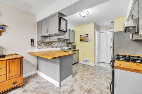 Tiny photo for 132 Country Place #132, Shelton, CT 06484 (MLS # 24136707)