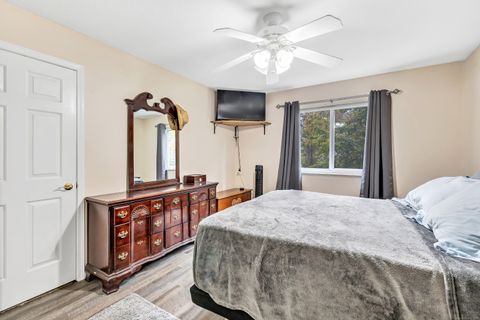 Tiny photo for 132 Country Place #132, Shelton, CT 06484 (MLS # 24136707)