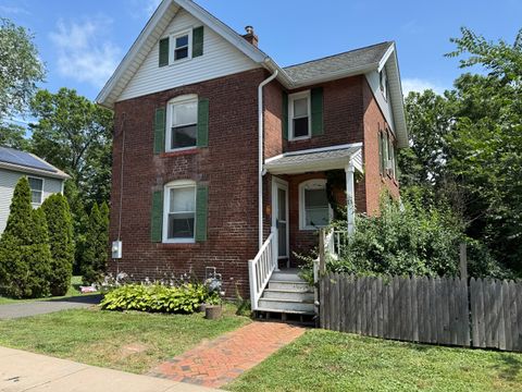 Homes For Sale - 16 Brown Avenue<br/> Windsor, CT 06095