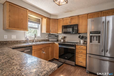 Tiny photo for 49 Harvard Court, Middletown, CT 06457 (MLS # 24199220)