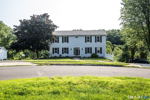 Tiny photo for 49 Harvard Court, Middletown, CT 06457 (MLS # 24199220)