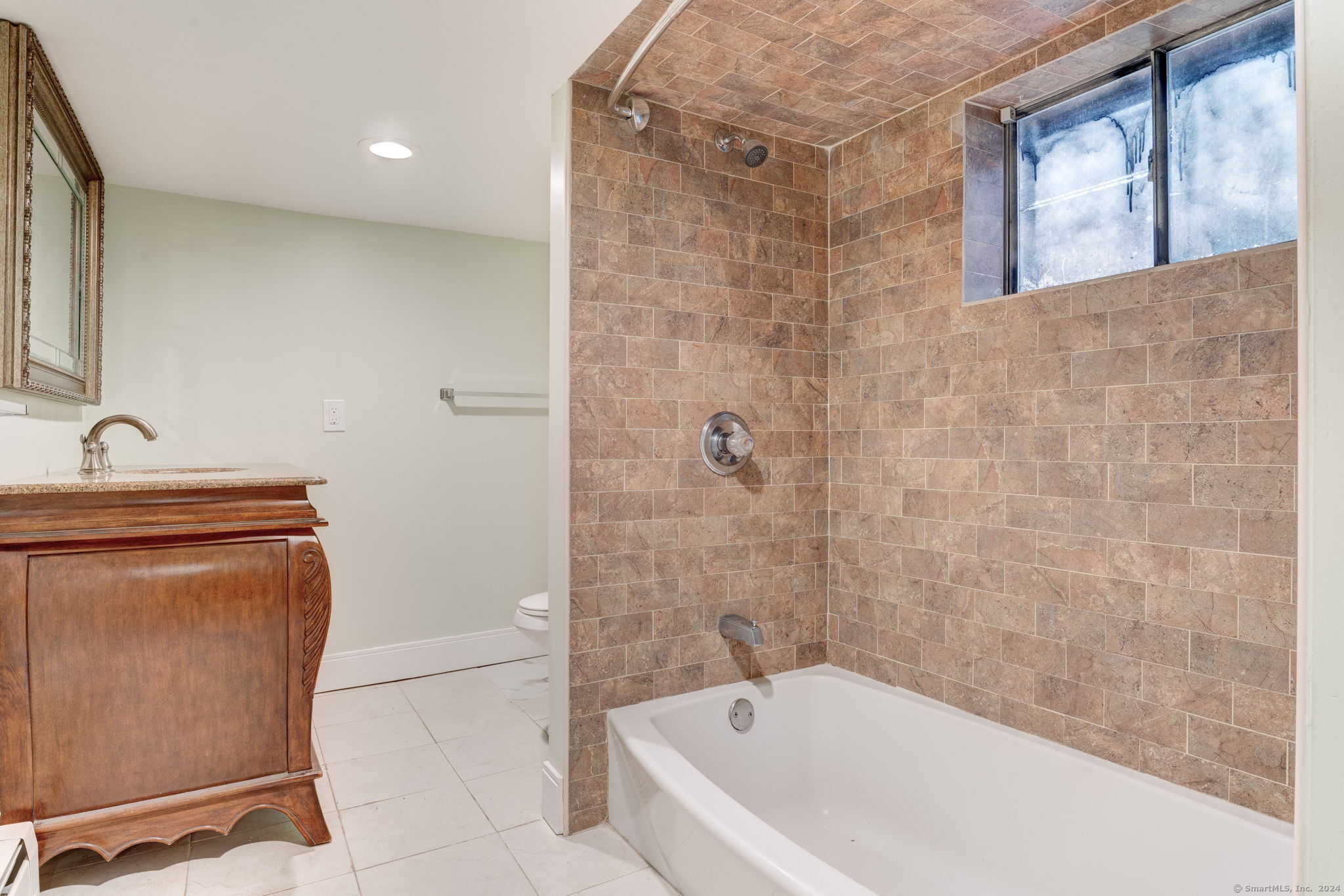 15 Melrose Street, Hartford, Connecticut image 18