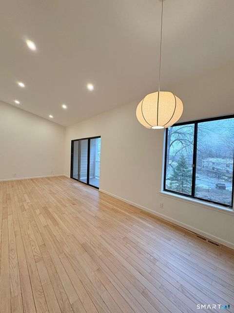 Photo of 9 Cook Close #9, Ridgefield, CT 06877 (MLS # 24159745)