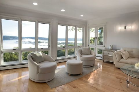 Tiny photo for 10 Hillcrest Court, Ridgefield, CT 06877 (MLS # 24114294)