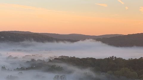 Tiny photo for 10 Hillcrest Court, Ridgefield, CT 06877 (MLS # 24114294)