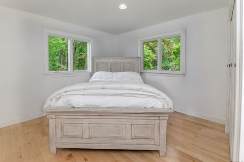 Tiny photo for 10 Hillcrest Court, Ridgefield, CT 06877 (MLS # 24114294)