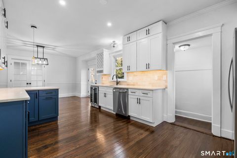 Tiny photo for 21 Richmond Avenue, New Haven, CT 06515 (MLS # 24146069)