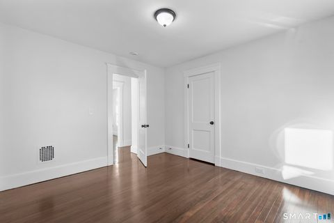 Tiny photo for 21 Richmond Avenue, New Haven, CT 06515 (MLS # 24146069)