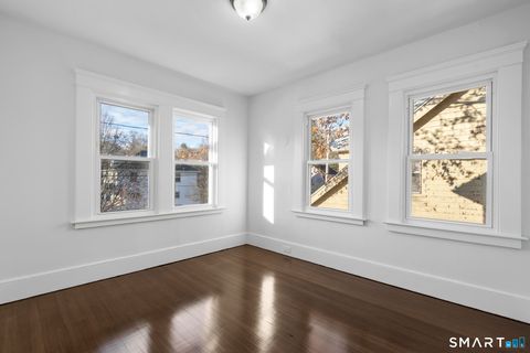 Tiny photo for 21 Richmond Avenue, New Haven, CT 06515 (MLS # 24146069)