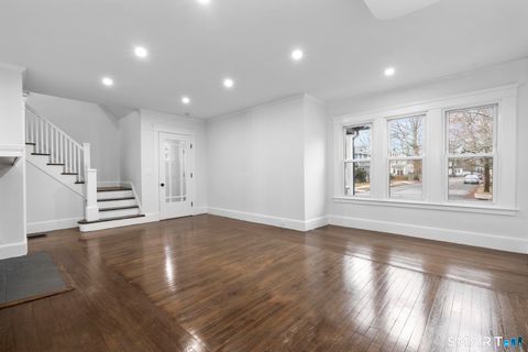 Tiny photo for 21 Richmond Avenue, New Haven, CT 06515 (MLS # 24146069)