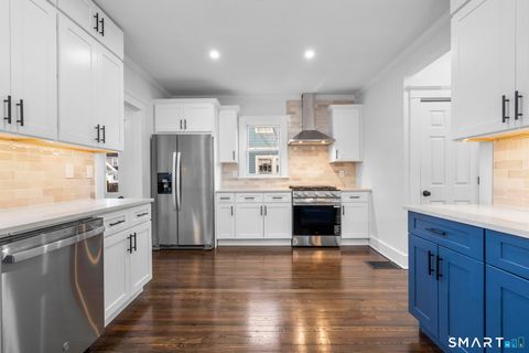 Tiny photo for 21 Richmond Avenue, New Haven, CT 06515 (MLS # 24146069)