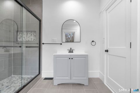 Tiny photo for 21 Richmond Avenue, New Haven, CT 06515 (MLS # 24146069)