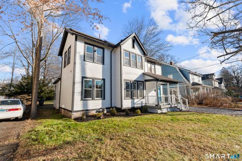 Tiny photo for 21 Richmond Avenue, New Haven, CT 06515 (MLS # 24146069)