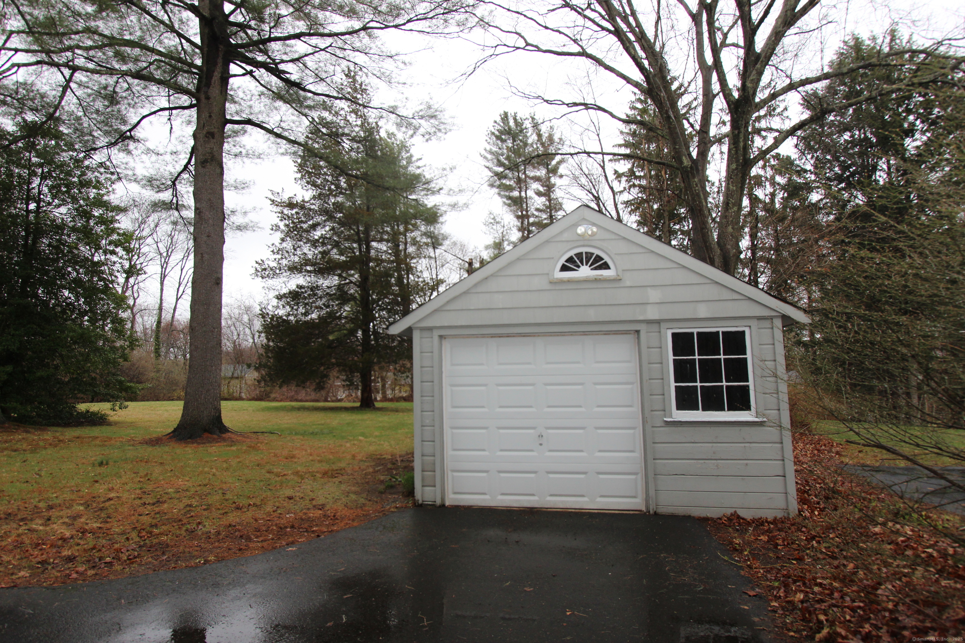 21 Maple Lane, Shelton, Connecticut image 11