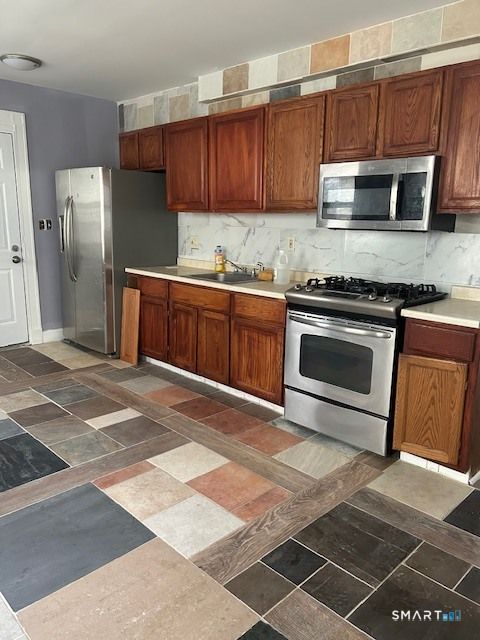 39 Giles Street 2 Waterbury CT 06704