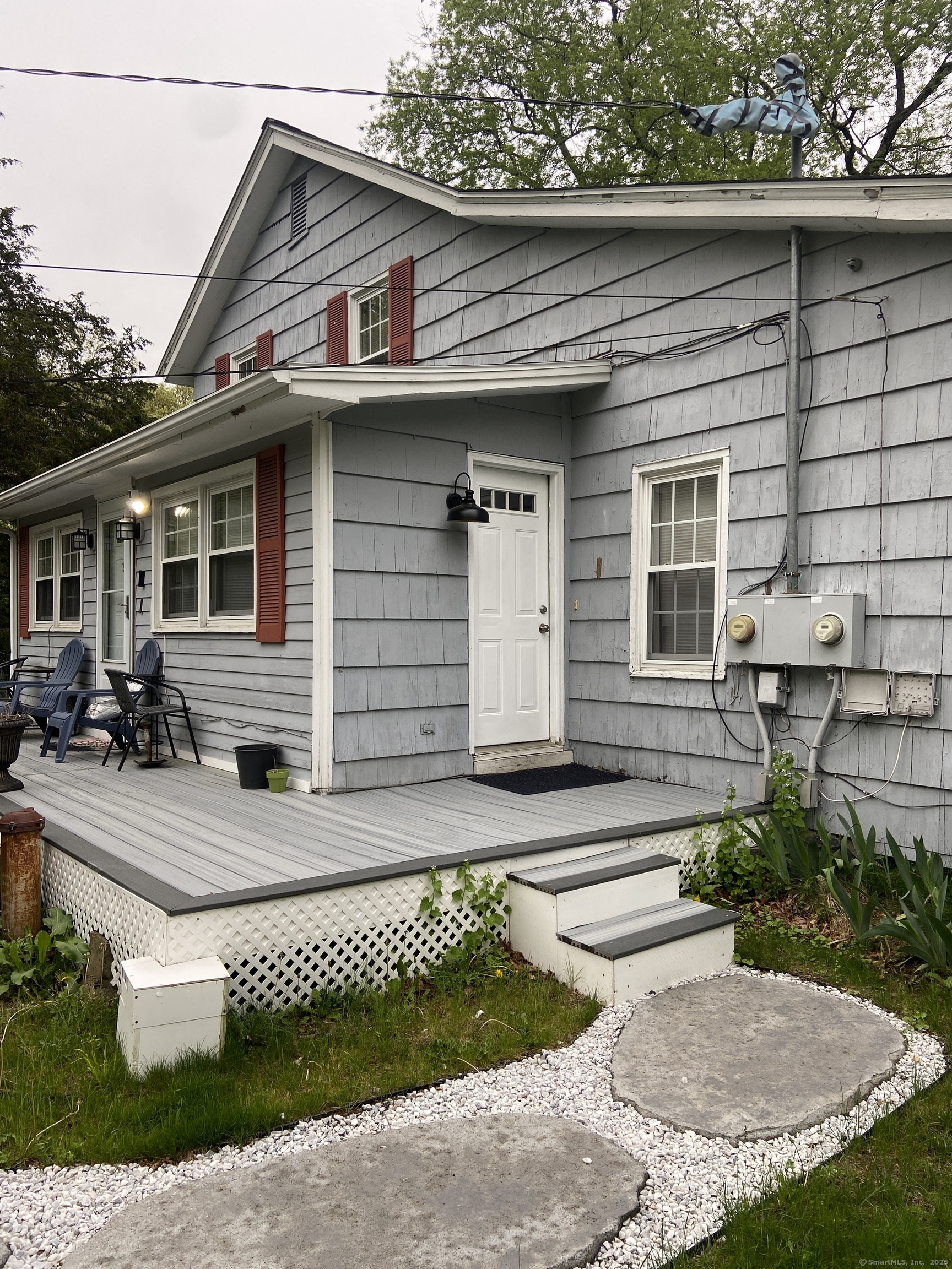 Rental Property at Huntingtown Road, Newtown, Connecticut - Bedrooms: 1 
Bathrooms: 1 
Rooms: 4  - $1,800 MO.