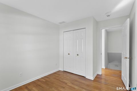 Tiny photo for 30 Osborne Place, Fairfield, CT 06890 (MLS # 24147368)