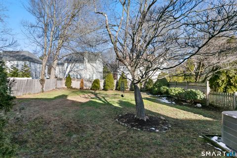 Tiny photo for 30 Osborne Place, Fairfield, CT 06890 (MLS # 24147368)