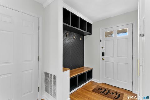 Tiny photo for 30 Osborne Place, Fairfield, CT 06890 (MLS # 24147368)