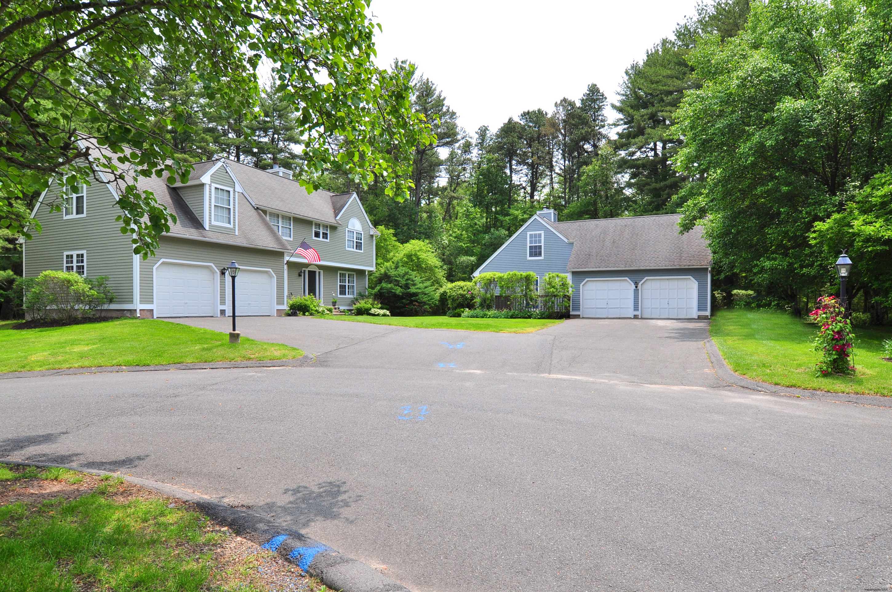 16 Whytewood Lane 16