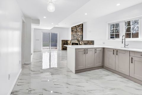 Tiny photo for 1620 N Peters Lane, Stratford, CT 06614 (MLS # 24166096)