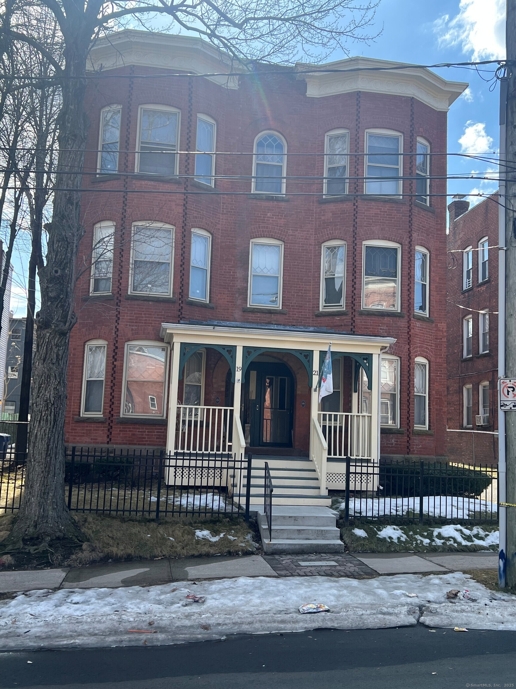 21 Putnam Heights, Hartford, Connecticut image 1