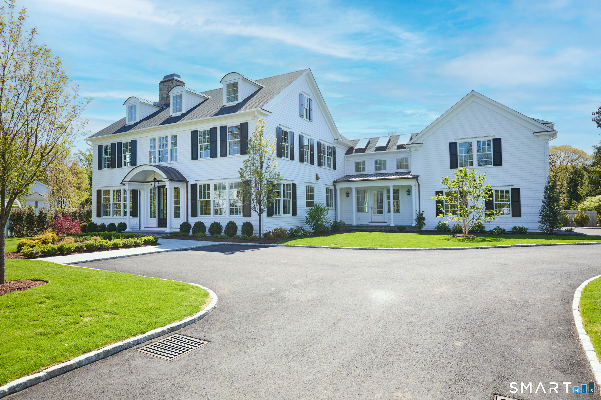 36 Maple Avenue South