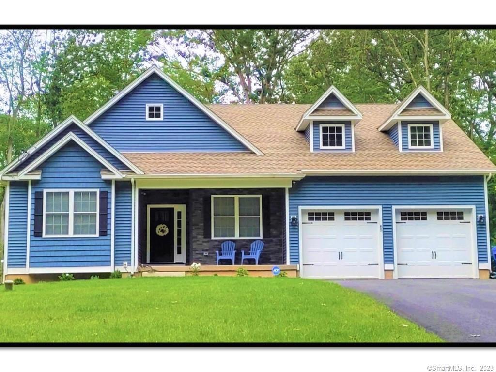 18 Talcott Ridge Drive, Middletown, Connecticut - 3 Bedrooms  
2 Bathrooms  
7 Rooms - 