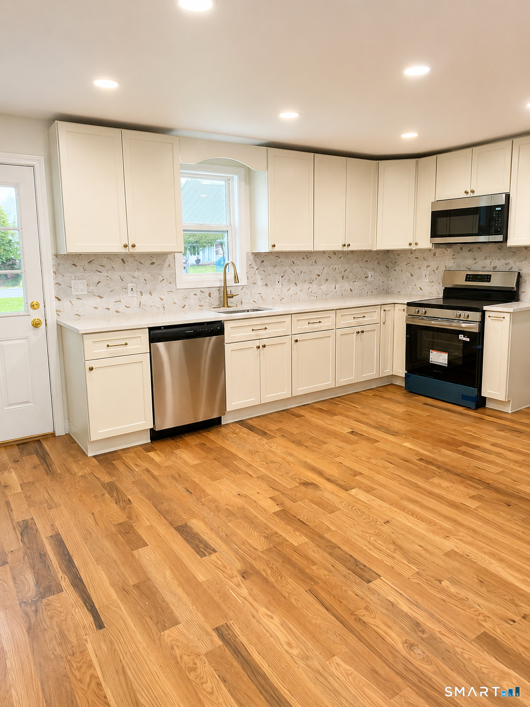 461 Mountain Road