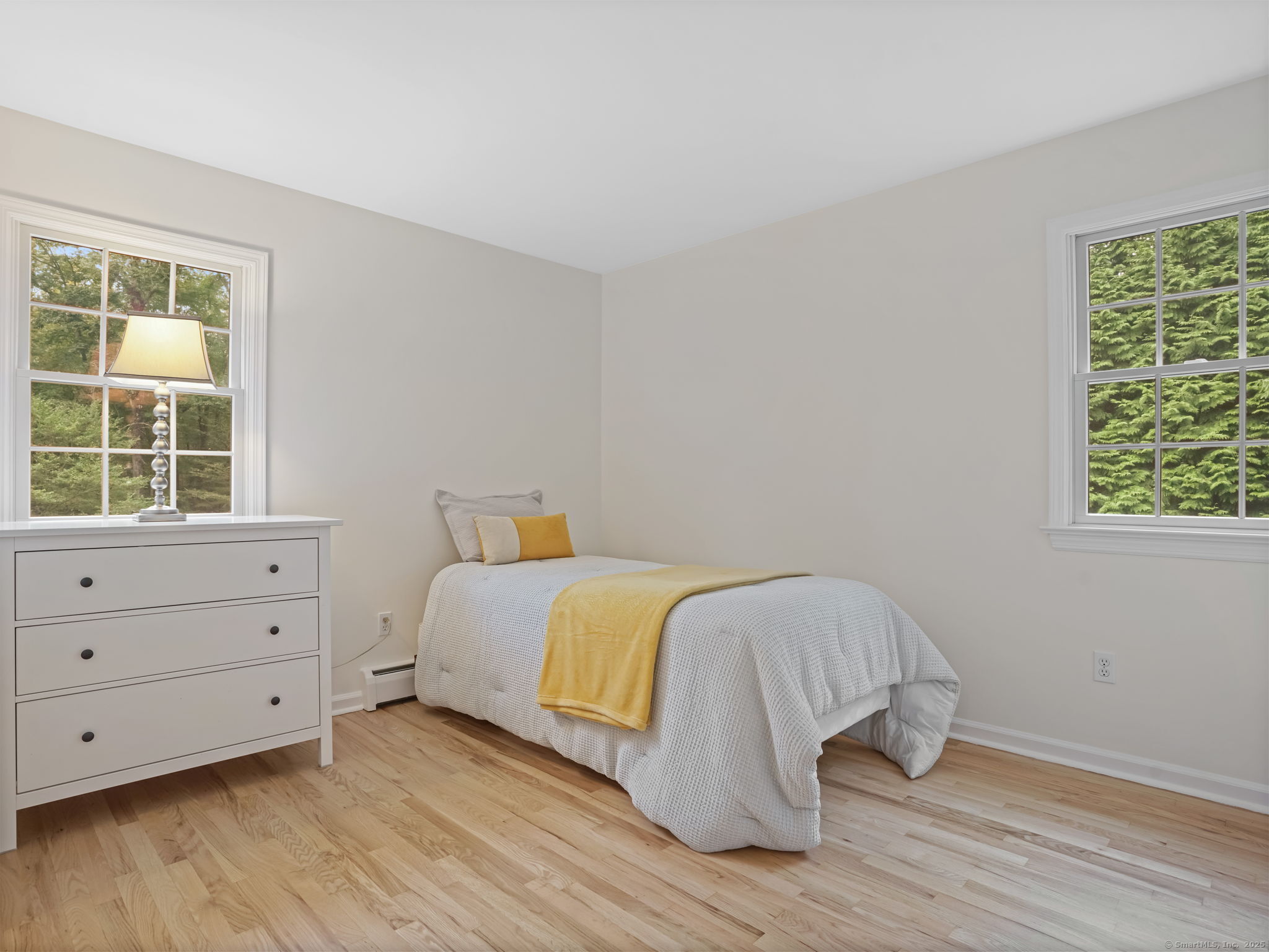 Weston, Connecticut 06883, United States, 4 Bedrooms Bedrooms, ,3 BathroomsBathrooms,Residential,Active,214465