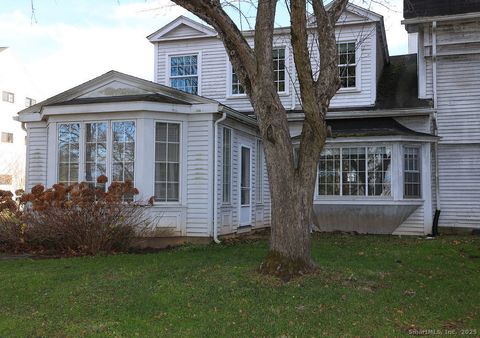 Tiny photo for 792 Farmington Avenue #APT 106, Farmington, CT 06032 (MLS # 24140735)