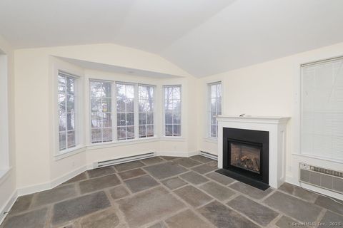 Tiny photo for 792 Farmington Avenue #APT 106, Farmington, CT 06032 (MLS # 24140735)