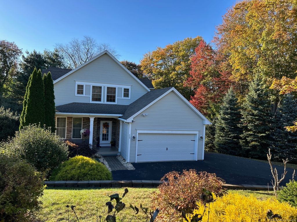 Photo of 329 Garth Road, Manchester, CT 06040 (MLS # 24131950)