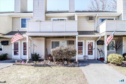 Condo For Sale - 196 Willow Springs #196<br/> Litchfield County, New Milford, CT 06776