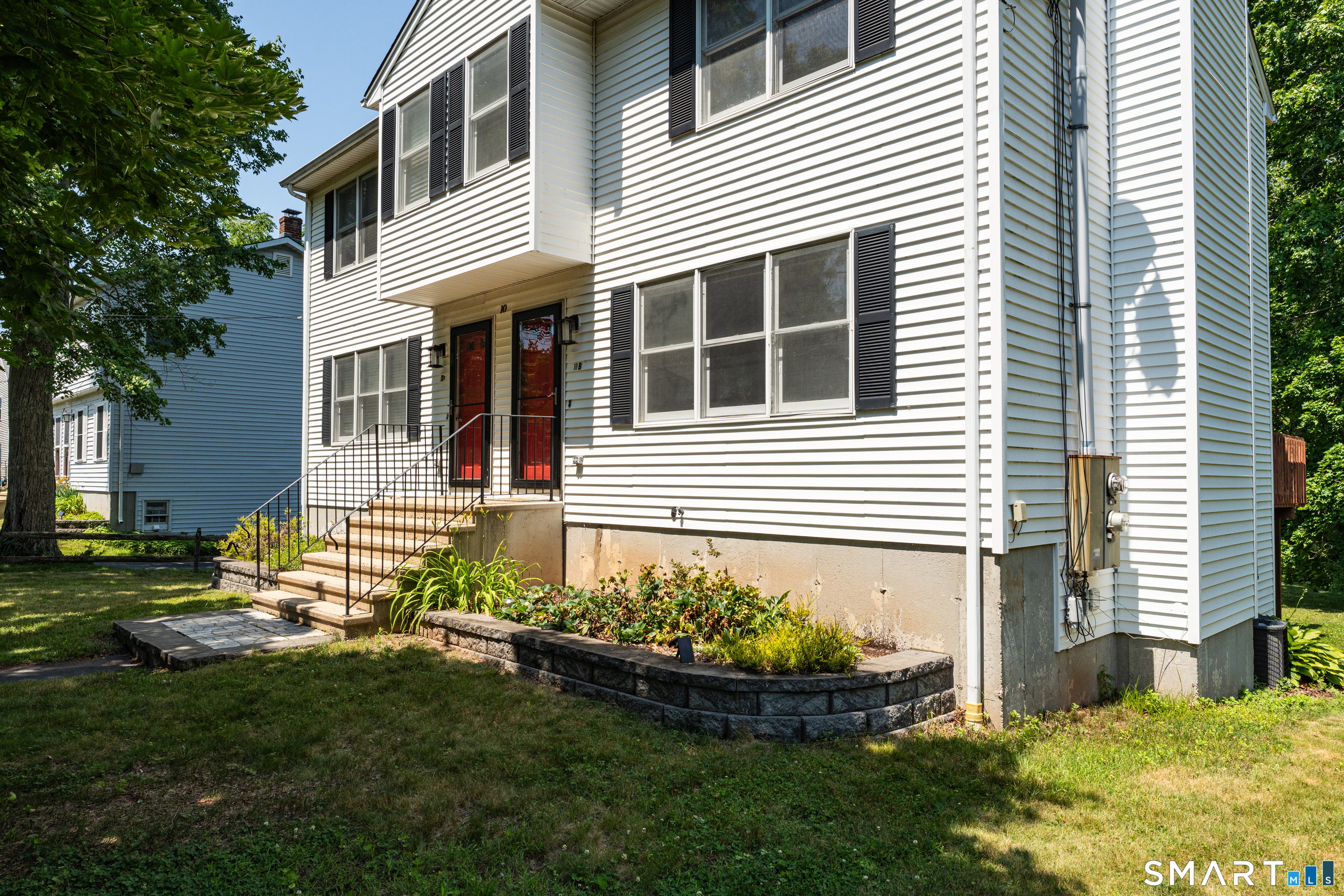 10 Clancy Road