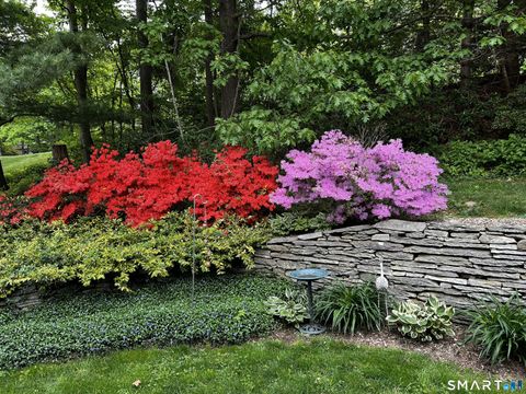 Tiny photo for 4 Strathmore Lane #4, Avon, CT 06001 (MLS # 24147446)