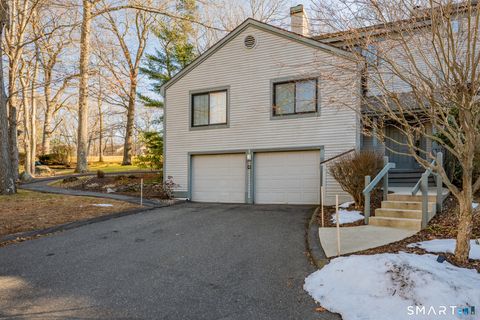 Tiny photo for 4 Strathmore Lane #4, Avon, CT 06001 (MLS # 24147446)