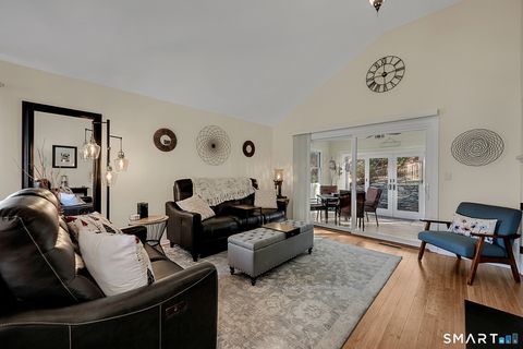 Tiny photo for 4 Strathmore Lane #4, Avon, CT 06001 (MLS # 24147446)