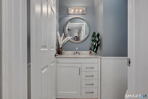 Tiny photo for 4 Strathmore Lane #4, Avon, CT 06001 (MLS # 24147446)