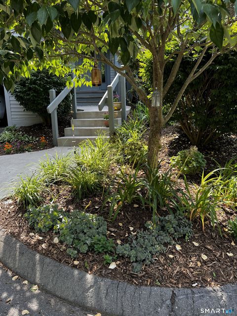 Tiny photo for 4 Strathmore Lane #4, Avon, CT 06001 (MLS # 24147446)