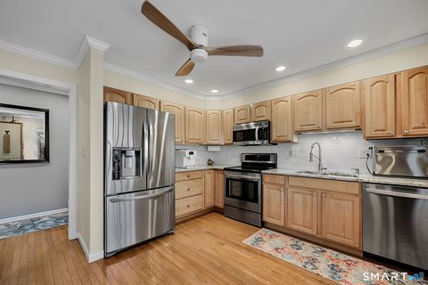 Tiny photo for 4 Strathmore Lane #4, Avon, CT 06001 (MLS # 24147446)