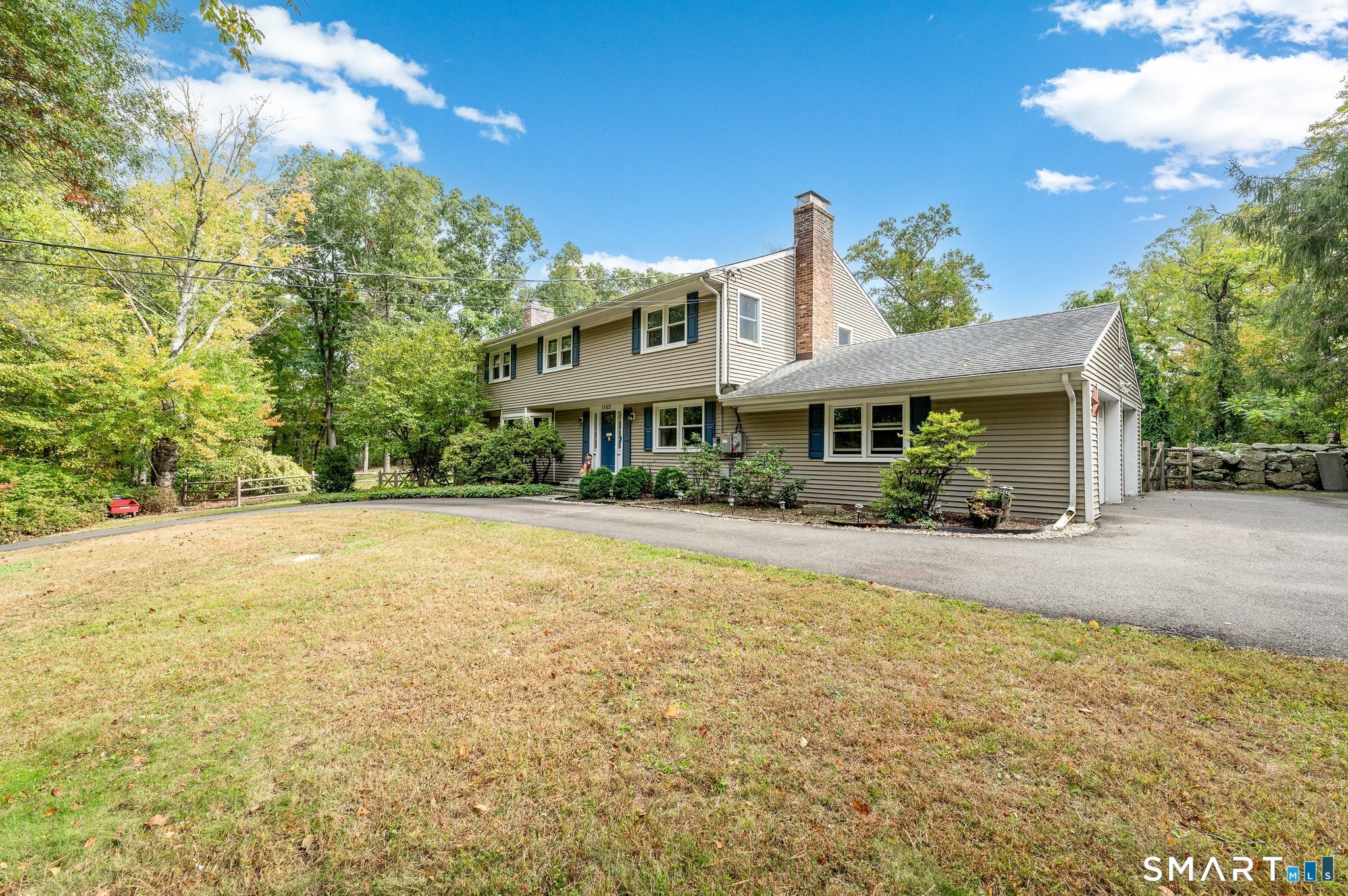 1165 Riverbank Road